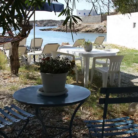 Cavo Paradise شقة فندقية Kímolos